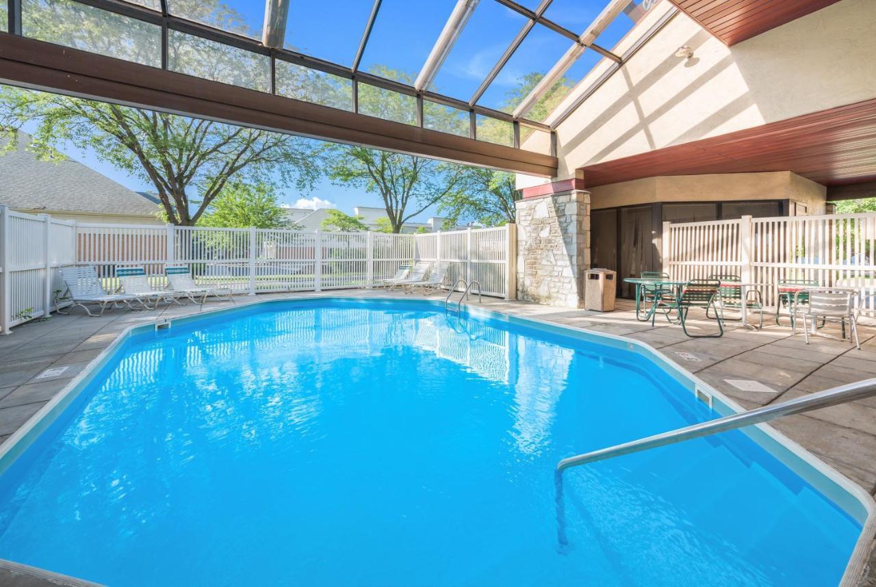 Red Roof Inn Columbus - Grove City Eksteriør bilde